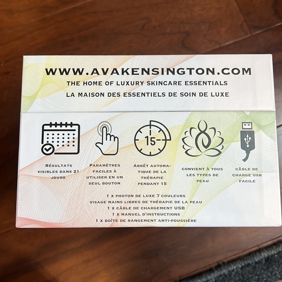 New Ava Kensington Luxury 7 Colour Photon Skin Therapy Hands Free Face Mask. - Picture 3 of 4